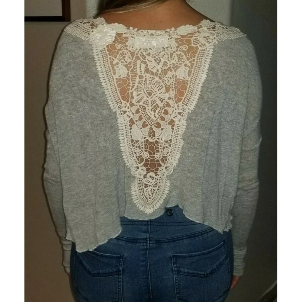 Abercrombie Small Cropped Knitted Long Sleeve Crochet Back Grey Women Shirt Soft
